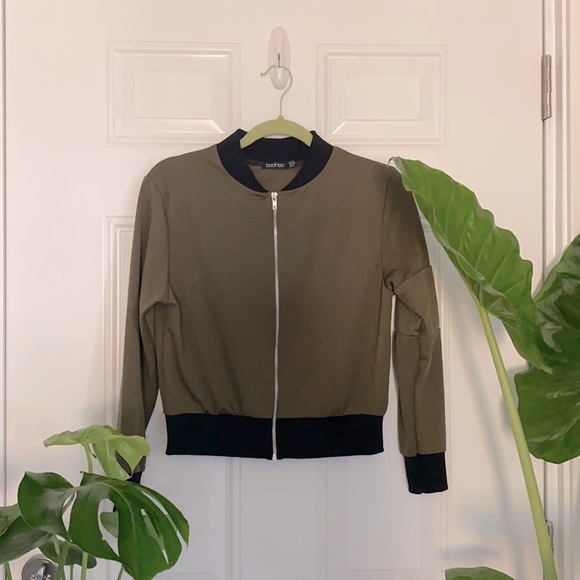 Olive green cropped jacket - Picture 1 of 3